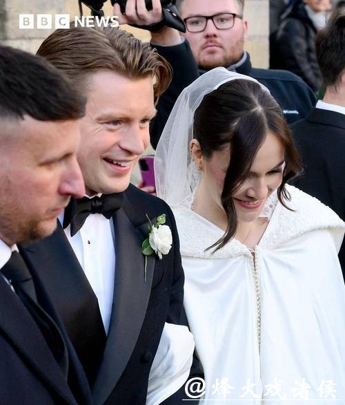 入赘豪门?奥运双冠王娶白富美后冠妻姓,却拒让前女友为儿子取名 入赘豪门?奥运双冠王娶白富美后冠妻姓,却拒让前女友为儿子取名